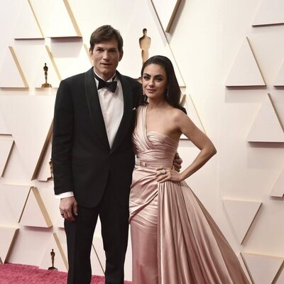 Mila Kunis and Ashton Kutcher at the Oscars 2022 red carpet