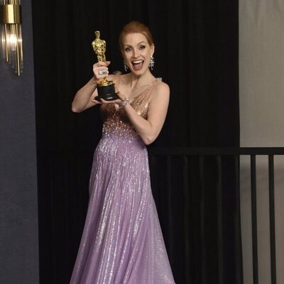 Jessica Chastain, winner of the award for best performance by an actress in a leading role for 'The Eyes of Tammy Faye'