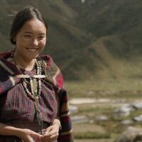 Lunana: A Yak in the Classroom