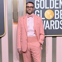 Seth Rogen at the Golden Globes 2023 red carpet