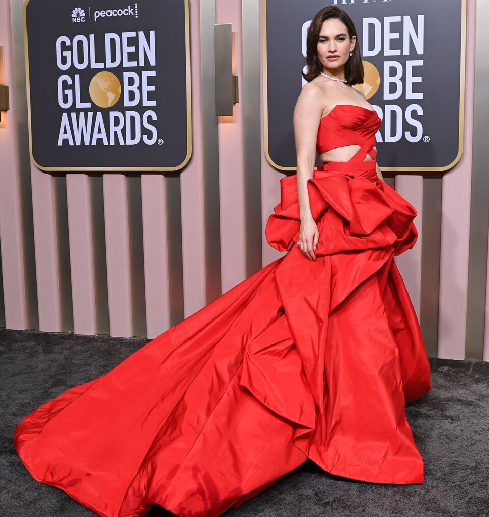 Lily James at the Golden Globes 2023 red carpet