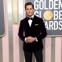 Matt Bomer at the Golden Globes 2023 red carpet