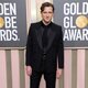 Lewis Pullman at the Golden Globes 2023 red carpet