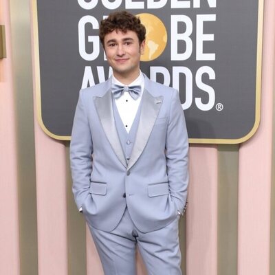 Gabriel LaBelle at the Golden Globes 2023 red carpet