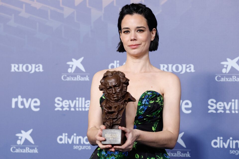 Laia Costa at the winner's carpet of the 2023 Goya Awards