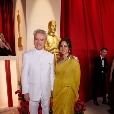 David Byrne and Mala Gaonkar at the champagne carpet of the Oscar Awards 2023