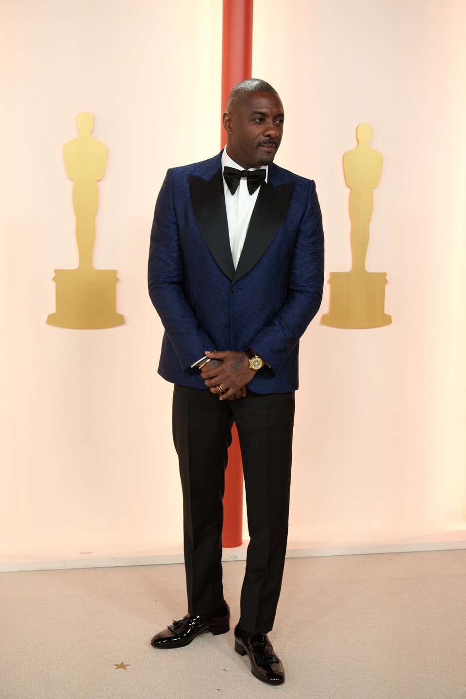 Idris Elba at the champagne carpet of the Oscar Awards 2023