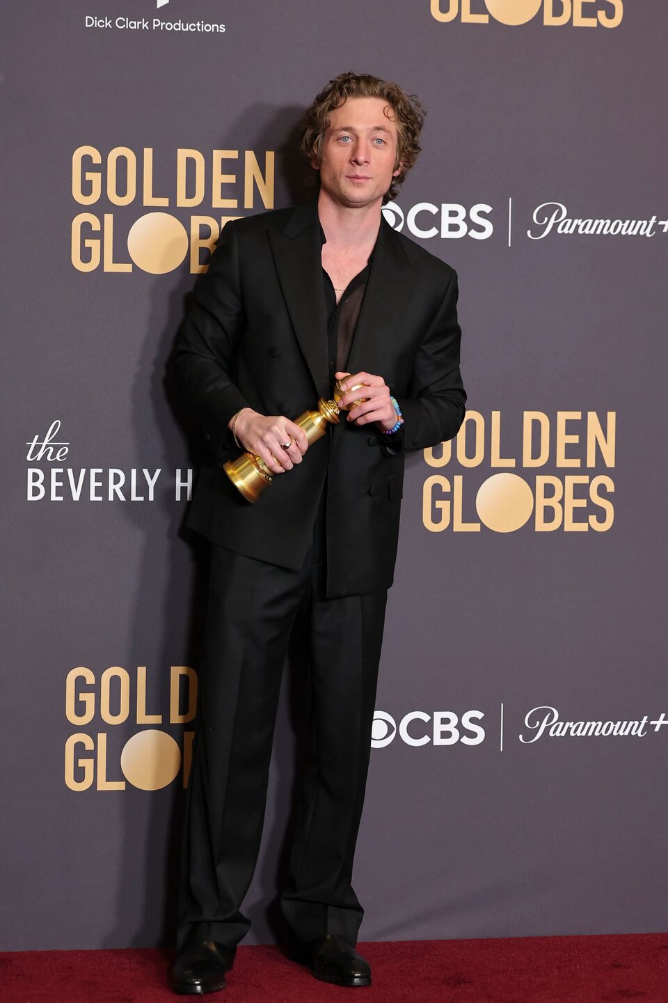 Jeremy Allen White wins the 2024 Golden Globe