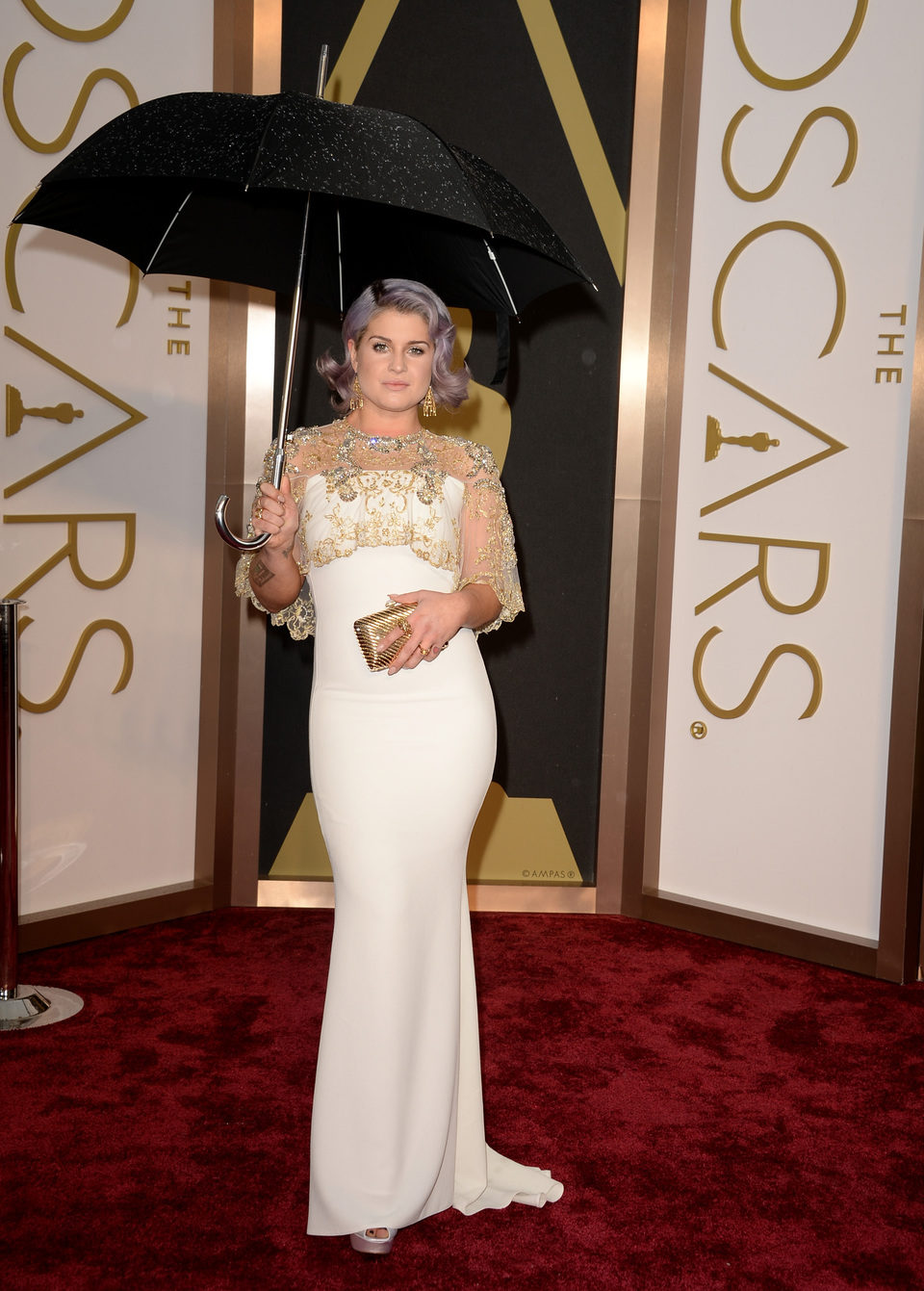 Kelly Osbourne at the red carpet of the Oscars 2014