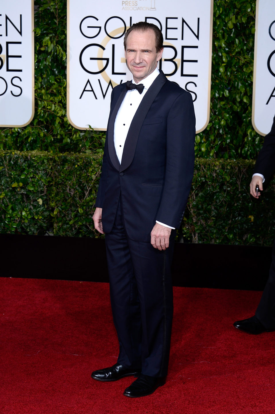 Ralph Fiennes at the Golden Globes 2015 red carpet