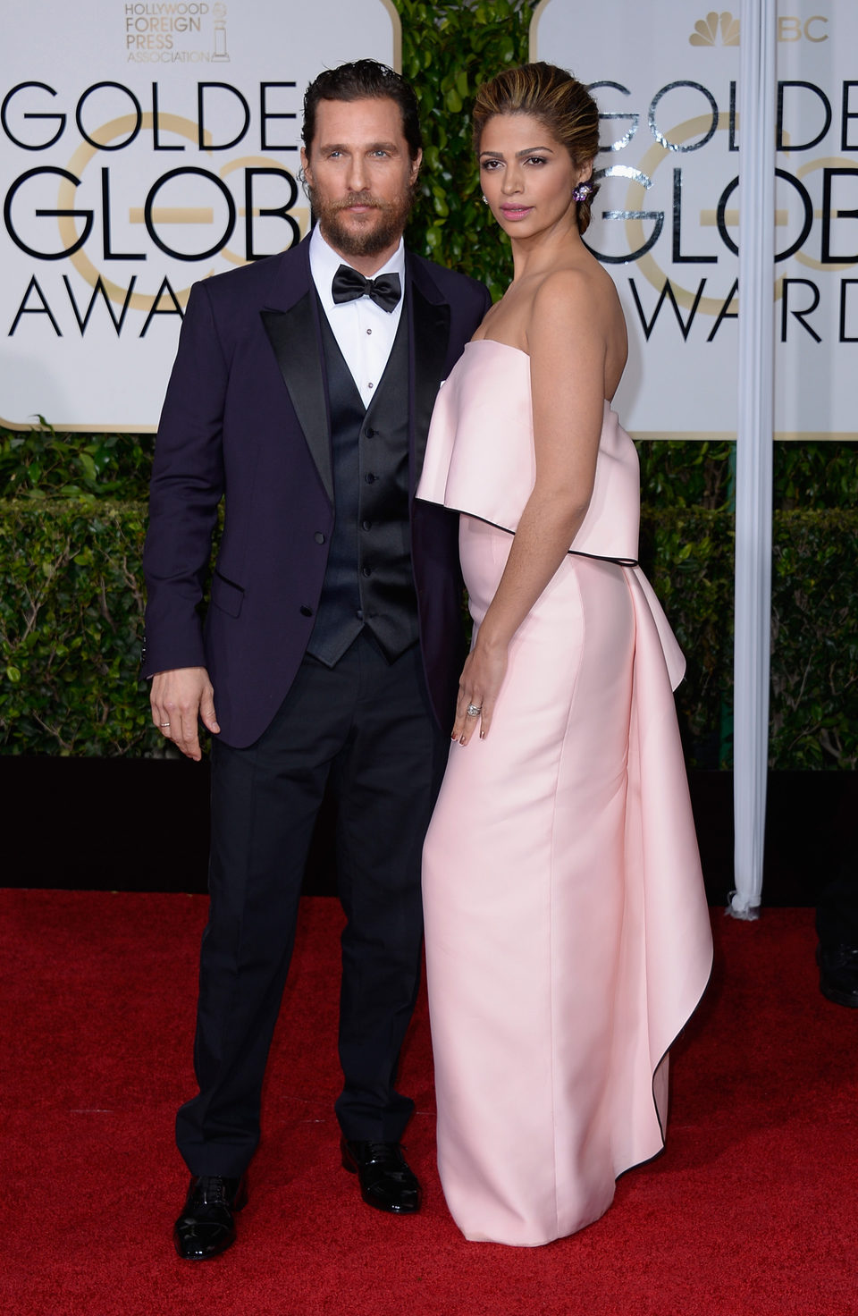 Matthew McConaughey and Camila Alves at the Golden Globes 2015 red carpet