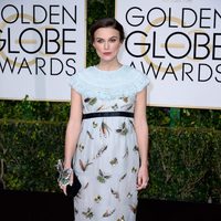 Keira Knightley at the Golden Globes 2015 red carpet