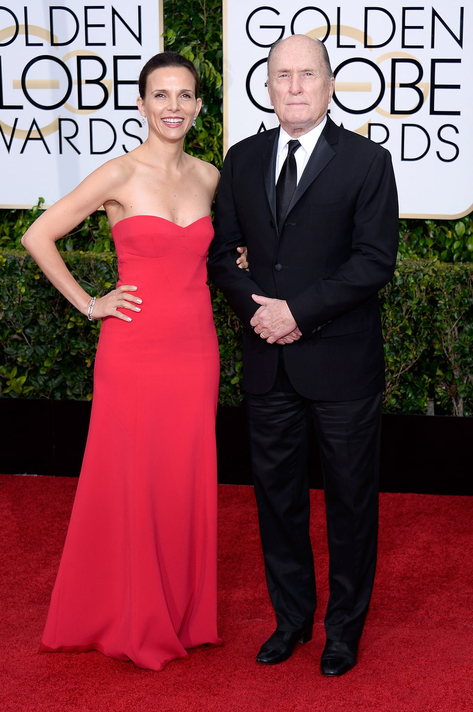 Robert Duvall and Luciana Pedraza at the Golden Globes 2015 red carpet