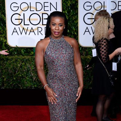 Uzo Aduba at the Golden Globes 2015 red carpet