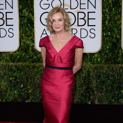 Jessica Lange at the Golden Globes 2015 red carpet