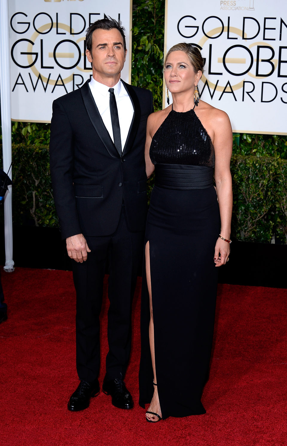 Justin Theroux and Jennifer Aniston at the Golden Globes 2015 red carpet