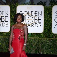 Viola Davis at the Golden Globes 2015 red carpet