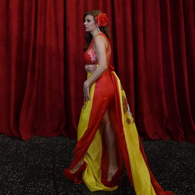 Sonia Monroy at the Oscar 2015 red carpet