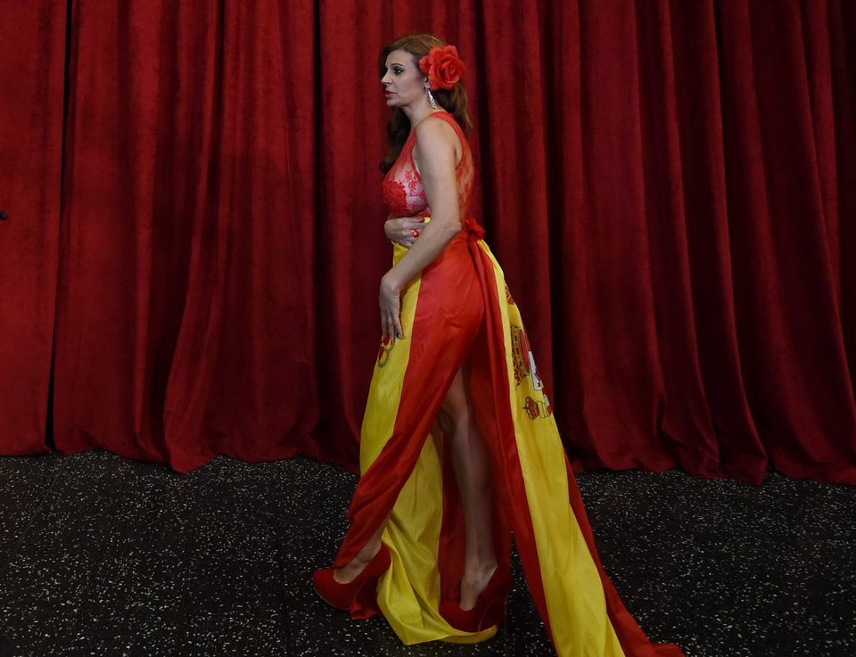 Sonia Monroy at the Oscar 2015 red carpet