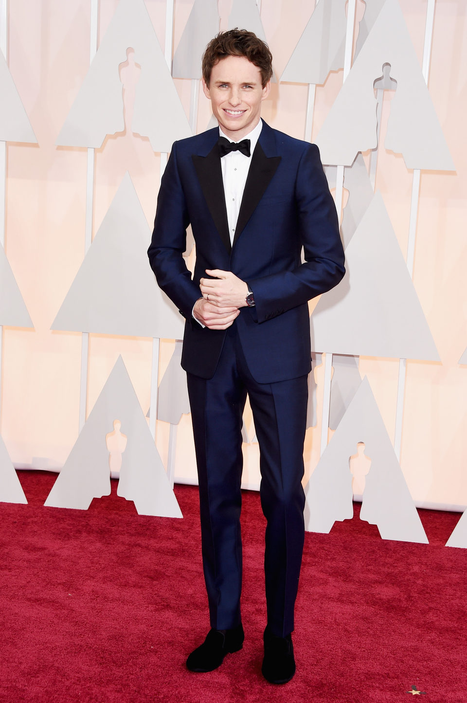 Eddie Redmayne pose at the red carpet of the Oscar 2015