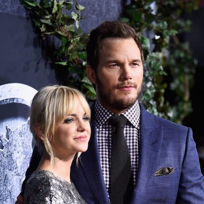 Anna Faris and Chris Pratt at the 'Jurassic World' premiere in Hollywood