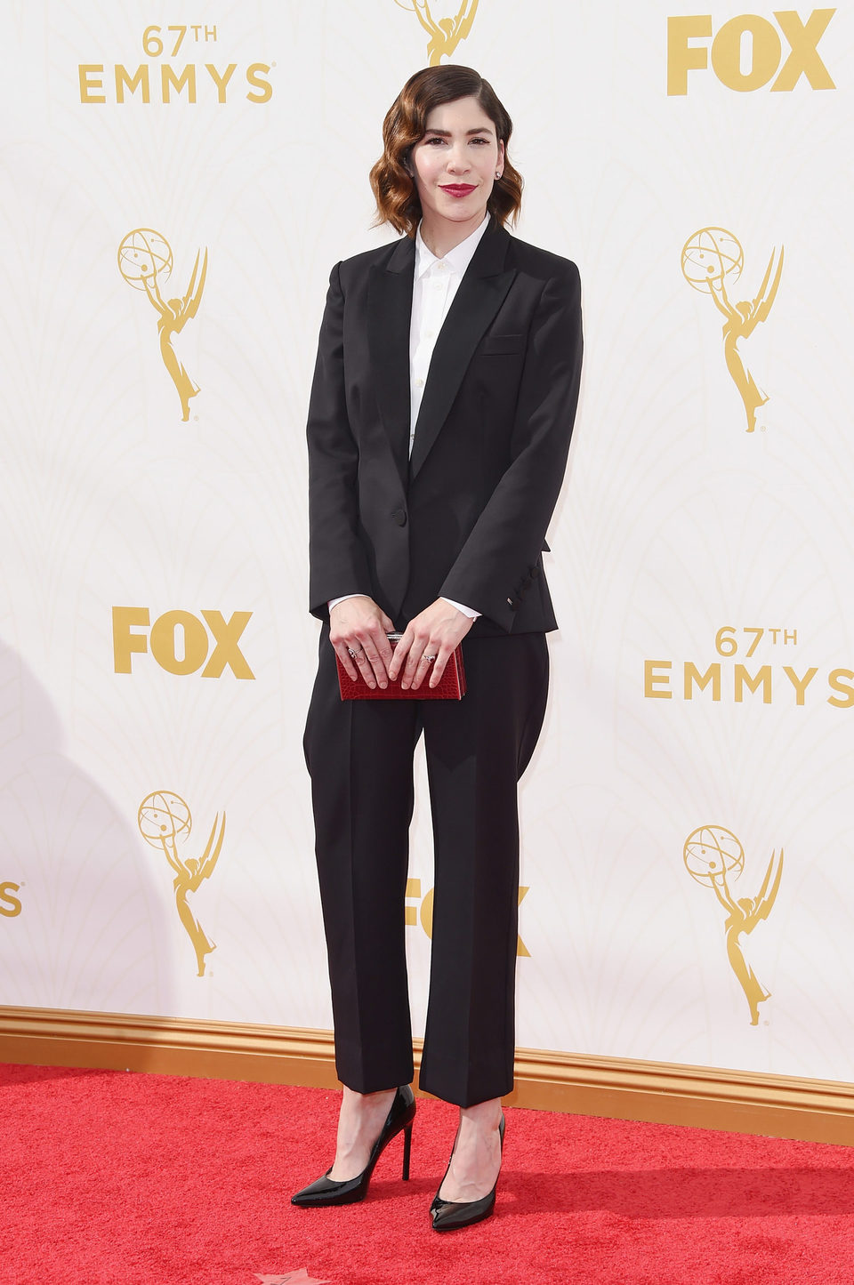 Carrie Brownstein at the red carpet of the 2015 Emmy Awards