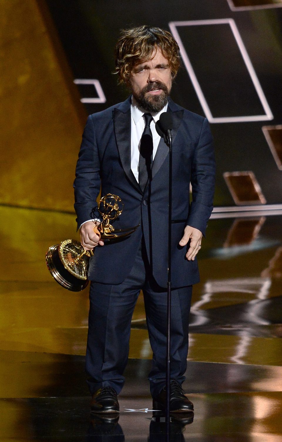 Peter Dinklage receiving the 2015 Emmy Award