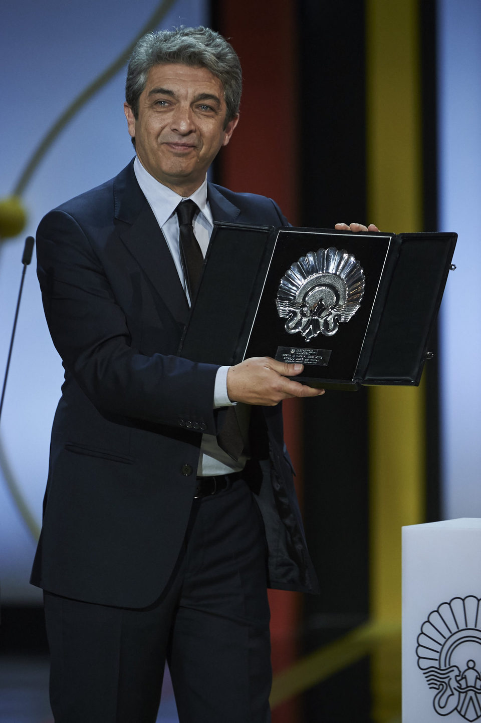 Ricardo Darin receives the Silver Shell for Best Actor for the film 'Truman' during the closing ceremony of 63rd San Sebastian Film Festival