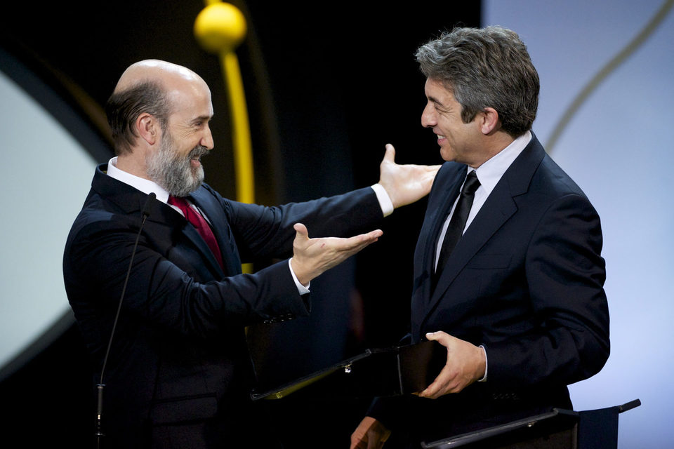 Javier Camara and Ricardo Darin receive the Shilver Shell for Best Actor for the film 'Truman' during the closing ceremony of 63rd San Sebastian Film Festi