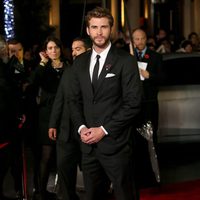 Liam Hemsworth looks very elegant in 'The Hunger Games: Mockingjay - Part 2' London premiere