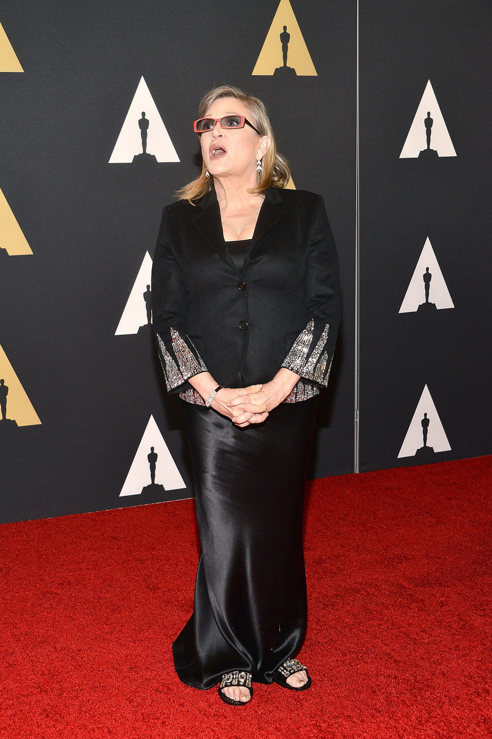 Carrie Fisher at Gorvernor's Awards 2015 red carpet