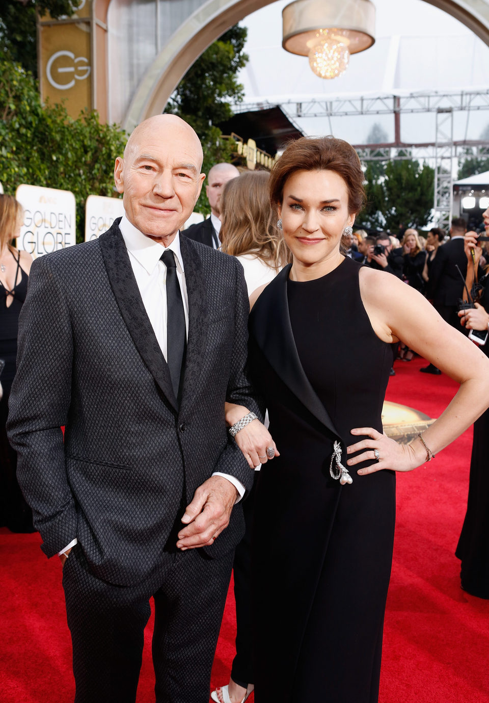 Patrick Stewart and Sunny Ozell at the 2016 Golden Globes red carpet