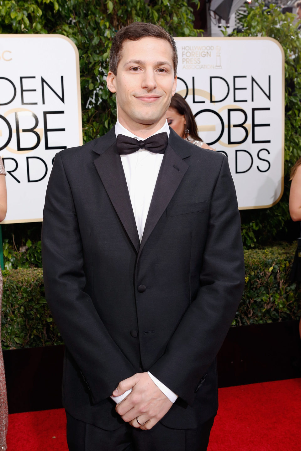 Andy Samberg at the 2016 Golden Globes red carpet