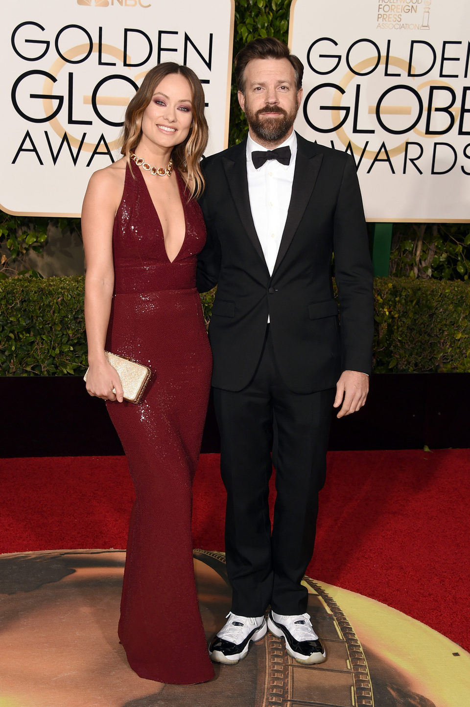 Jason Sudeikis and Olivia Wilde at the 2016 Golden Globes red carpet