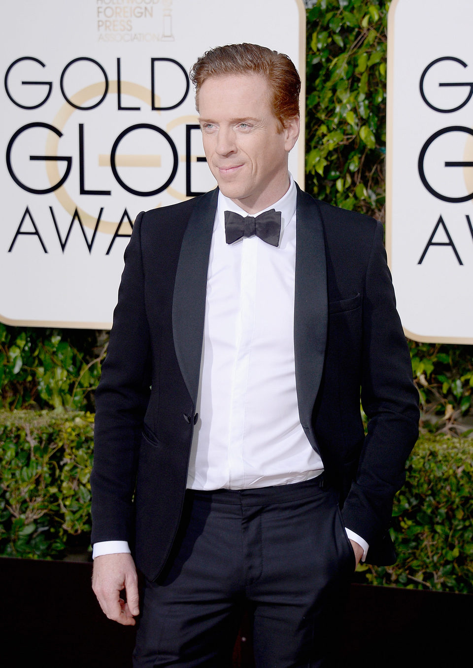 Damian Lewis at the 2016 Golden Globes red carpet