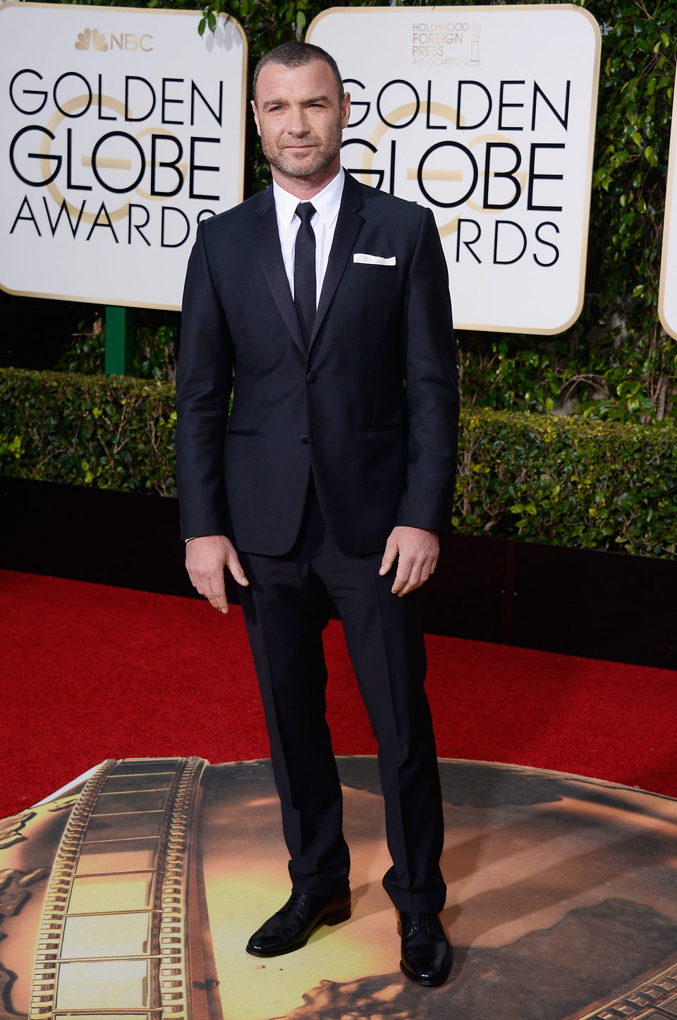 Liev Schreiber at the 2016 Golden Globes red carpet