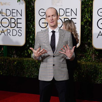 Denis O'Hare at the 2016 Golden Globes red carpet