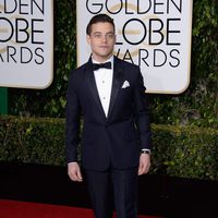 Rami Malek at the 2016 Golden Globes red carpet