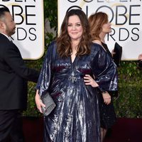 Melissa McCarthy in the 2016 Golden Globes red carpet