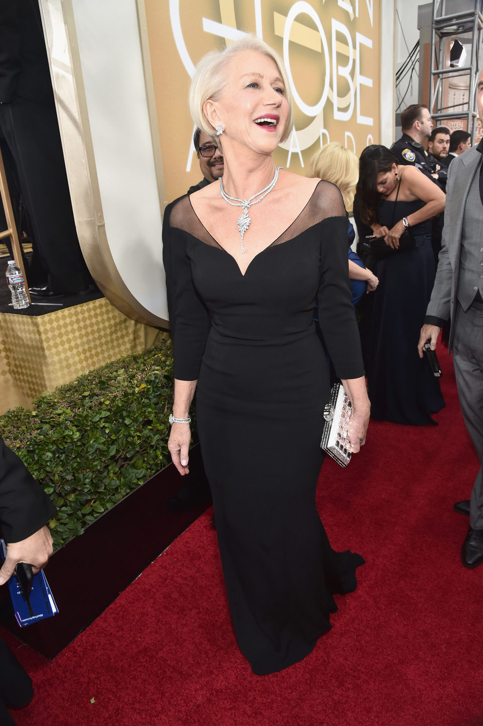 Helen Mirren in the 2016 Golden Globes red carpet