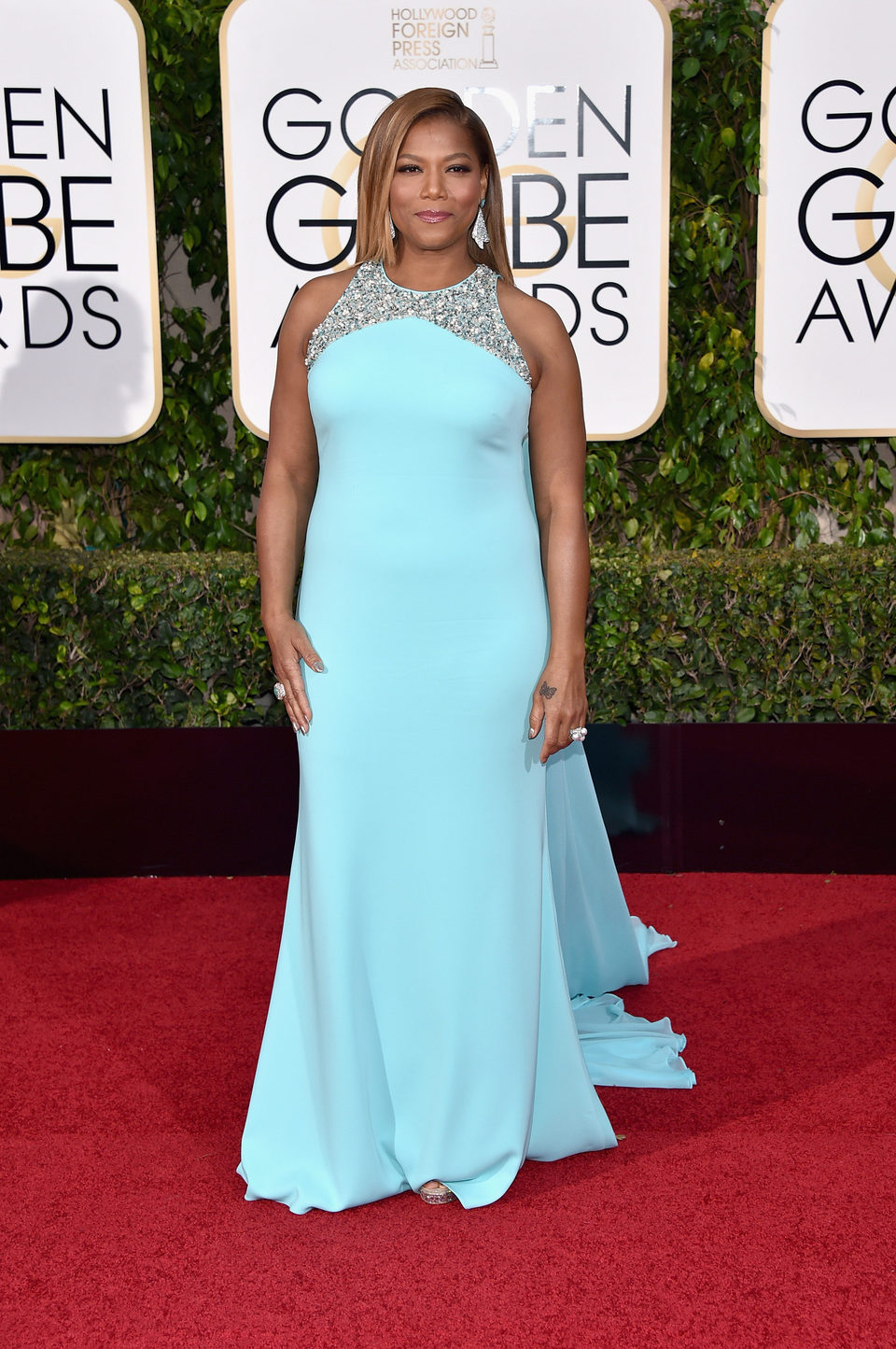 Queen Latifah in the 2016 Golden Globes red carpet