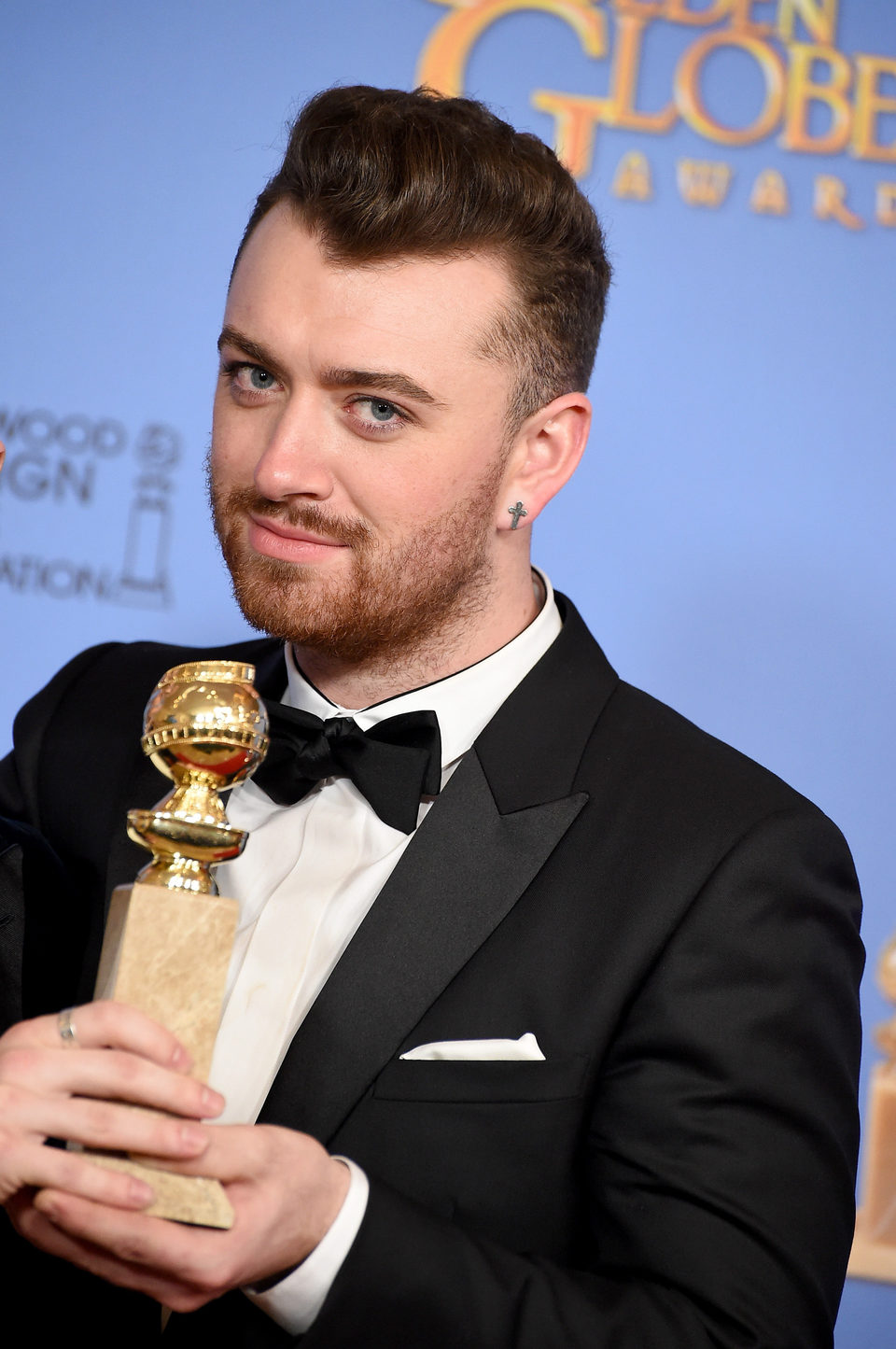 Sam Smith wins the Golden Globe for 'Writings on the Wall'