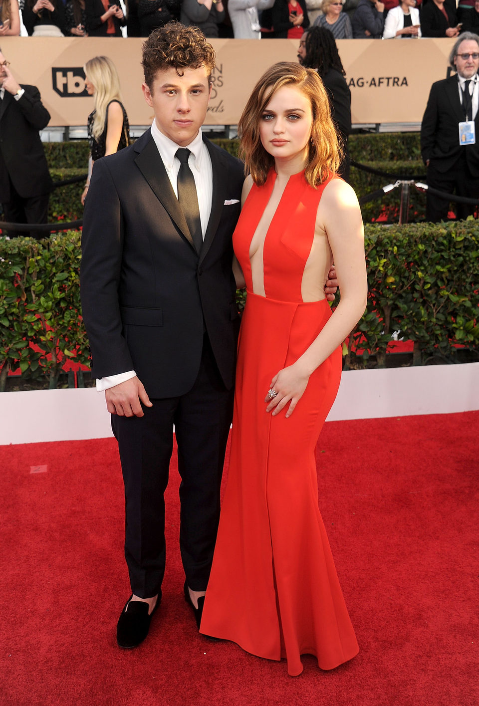 Nolan Gould and Joey King at the SAG Awards 2016 red carpet