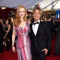 Nicole Kidman and Keith Urban in red carpet of SAG Awards 2016