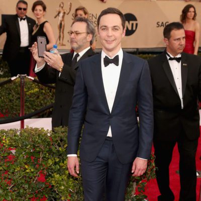 Jim Parsons in red carpet of SAG Awards 2016