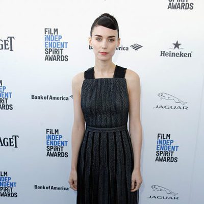 Rooney Mara at 2016 Independent Spirit Awards' red carpet