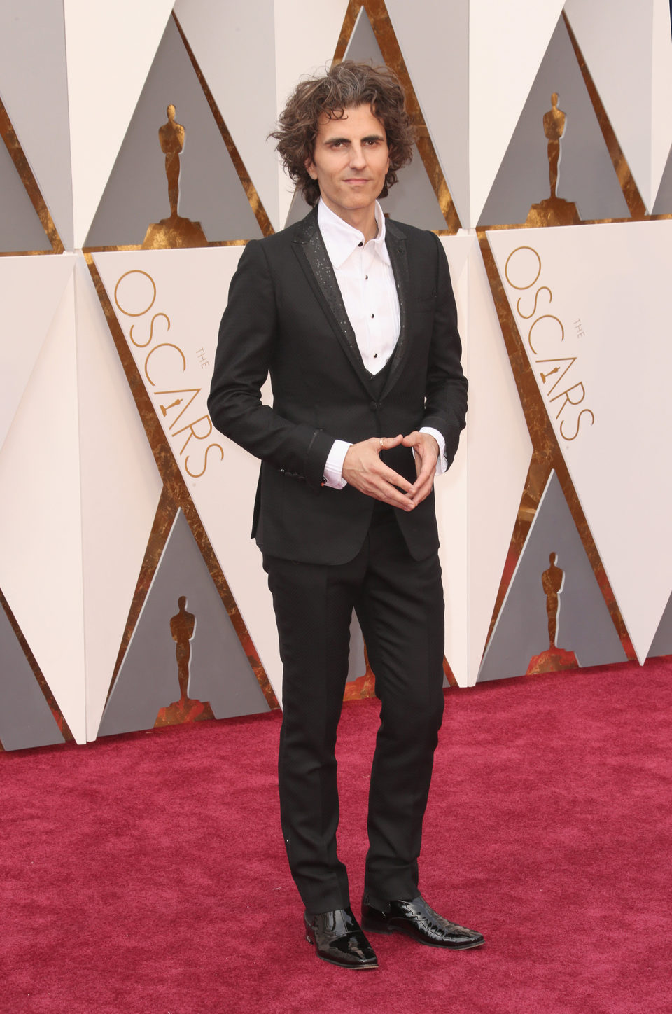 Stephan Moccio at the Oscars 2016 red carpet