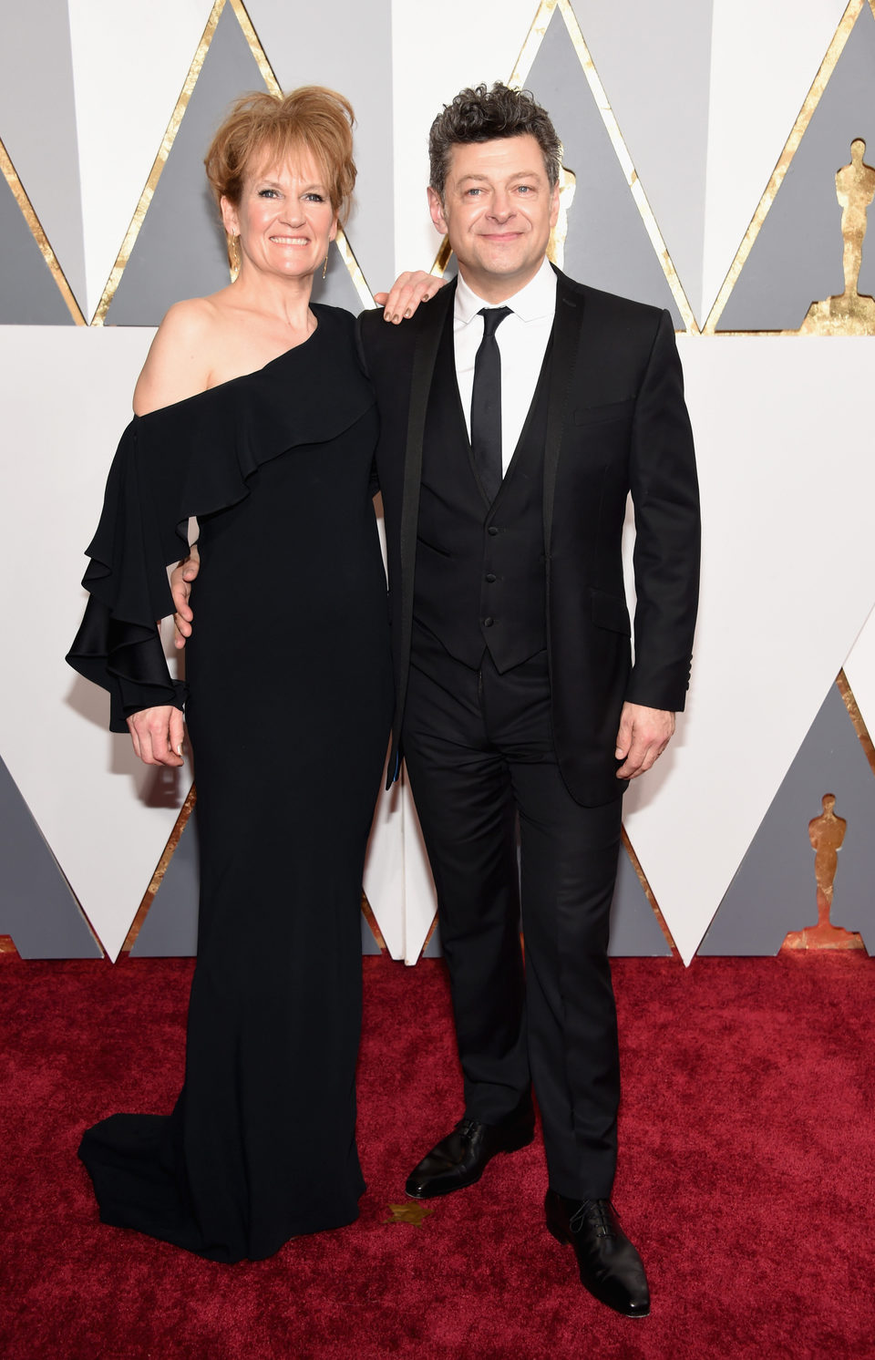 Andy Serkis and Lorraine Ashbourne at the Oscars 2016 red carpet