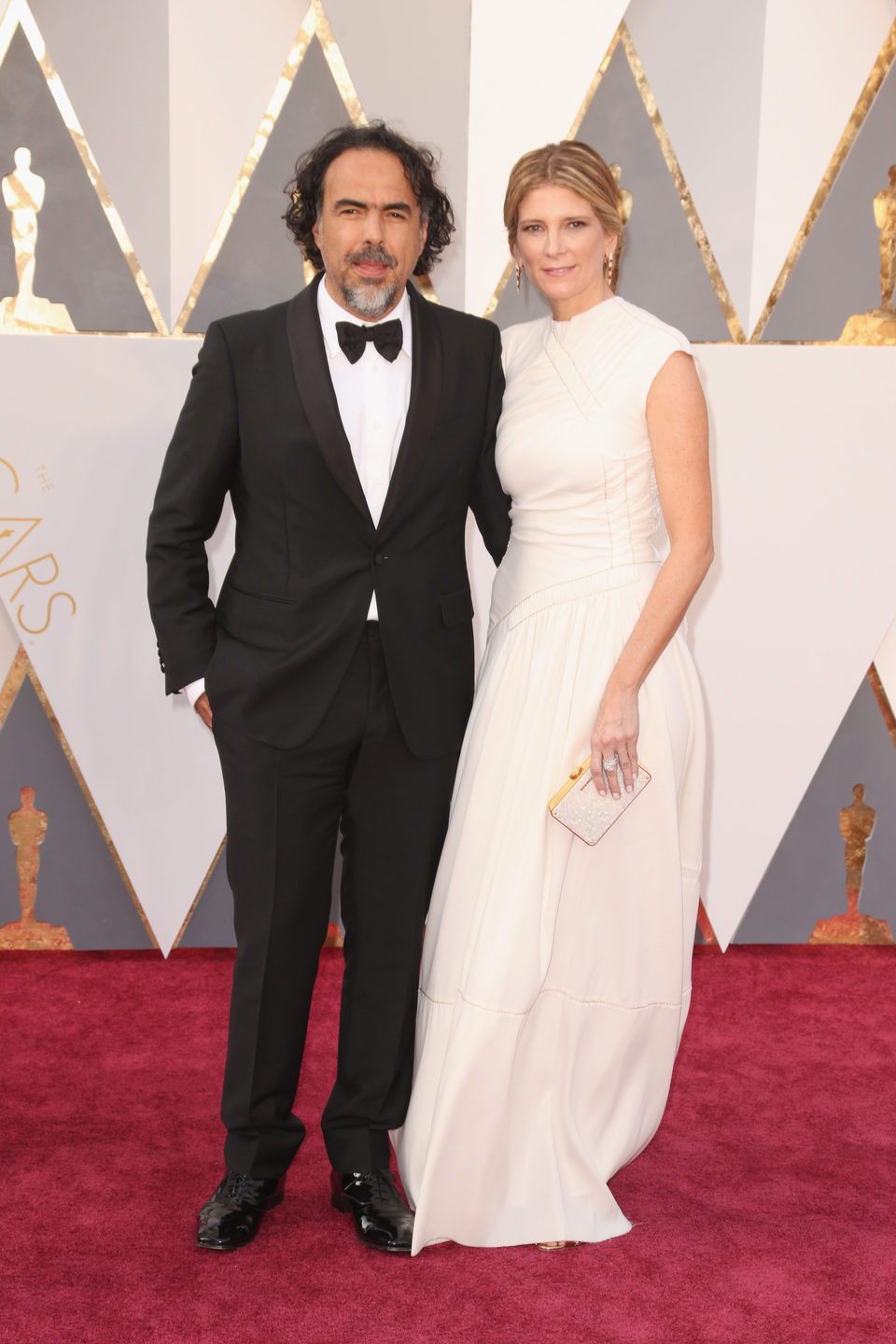 Alejandro G. Iñárritu at the Oscars 2016 red carpet