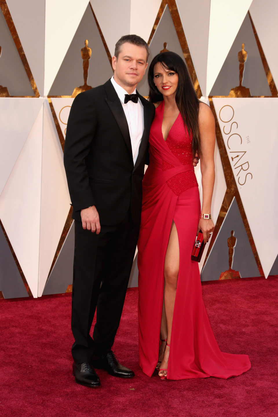 Matt and Luciana Damon at the Oscars 2016 red carpet